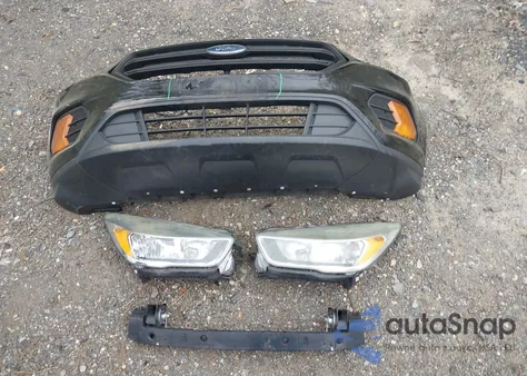 2017 Ford Escape S z USA, uszkodzony, nr VIN 1FMCU0F79HUB19834